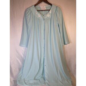 Vintage Lingerie Miss Elaine Gown & Button Front Robe Lt Blue White Embroidery